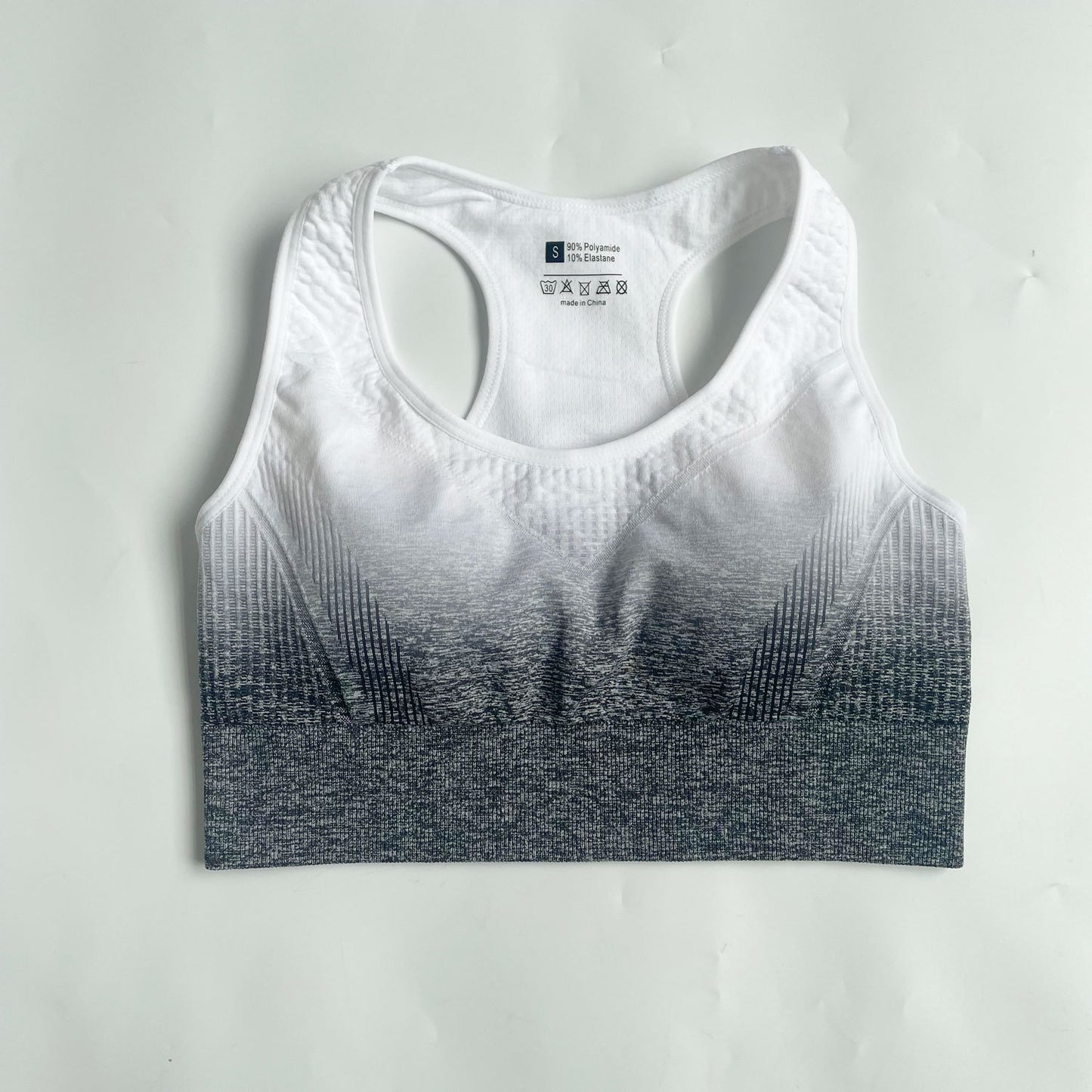 Seamless Feature Enhancing Gradient Leggings Top and Bra