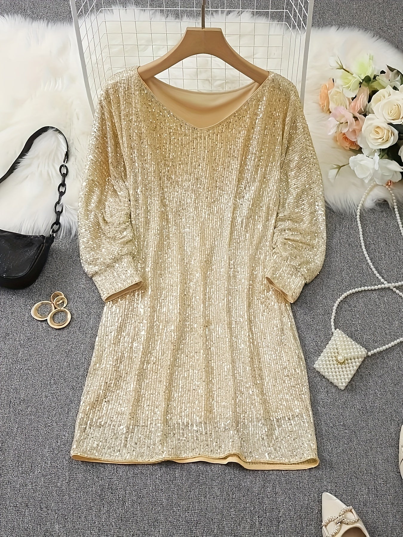 Shimmering Sexy and Vibrant V-Neck Long Sleeve Sequin Dress