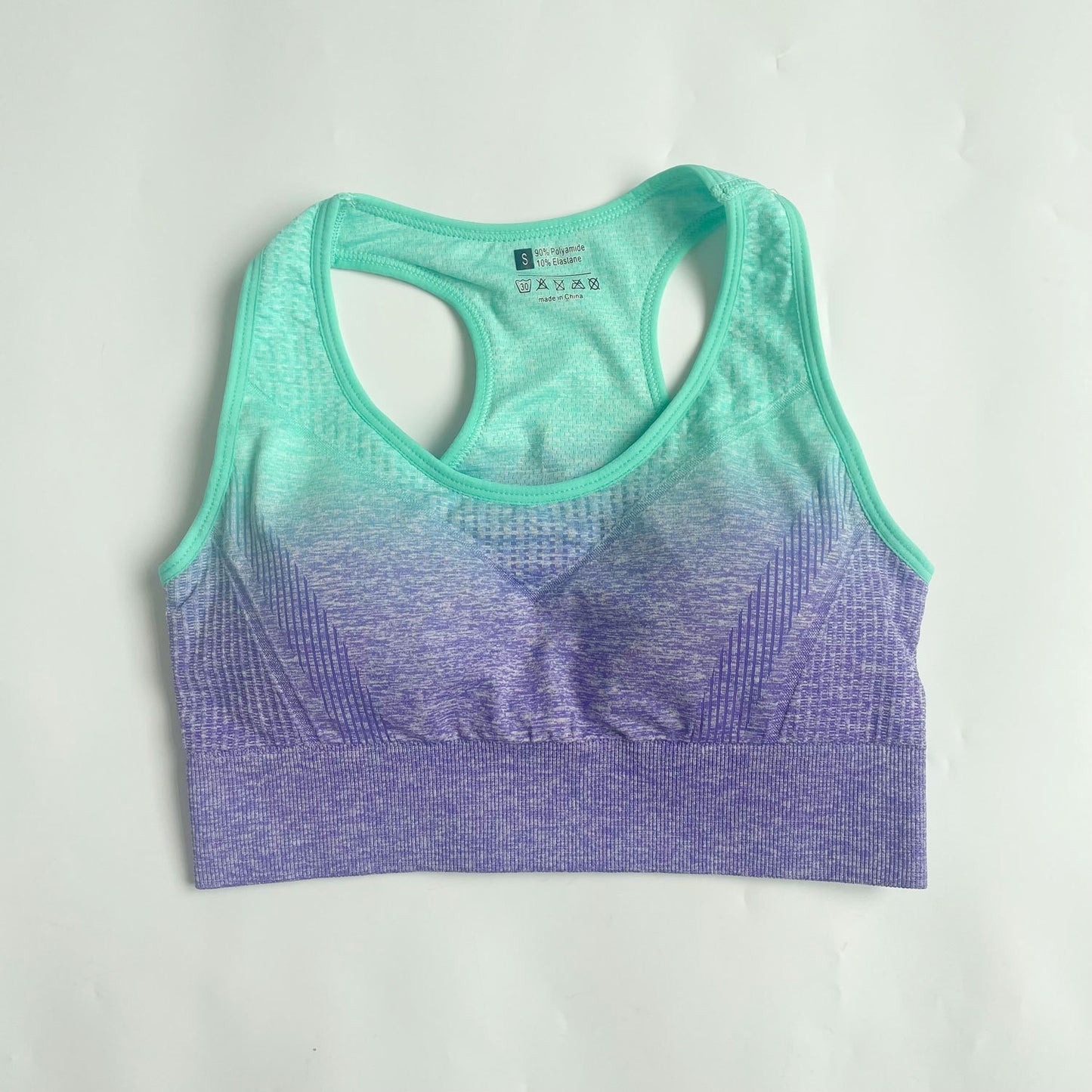 Seamless Feature Enhancing Gradient Leggings Top and Bra