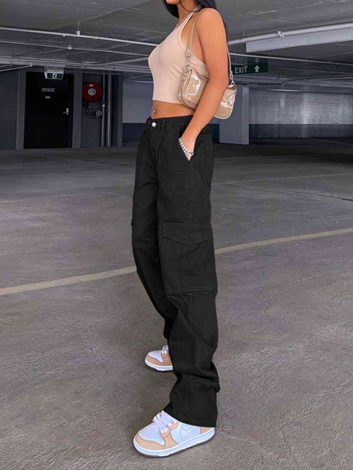 Old School Denim Loose-Fit Jeans with Side Pockets