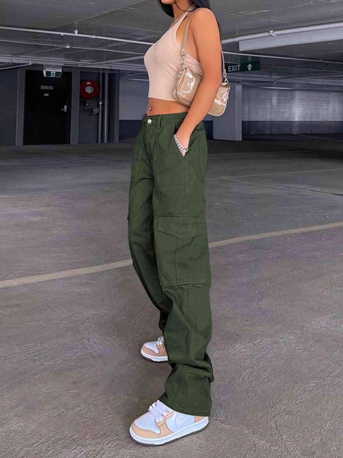 Old School Denim Loose-Fit Jeans with Side Pockets